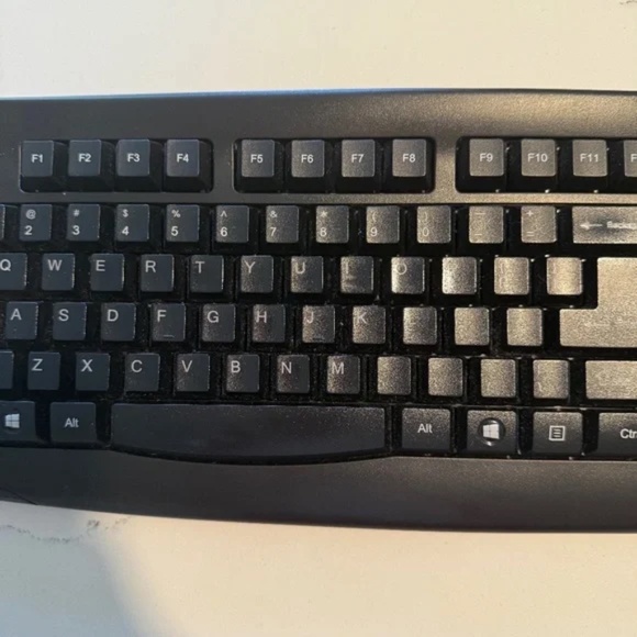 Kensington | Black Pro Fit Wireless Keyboard Wireless Connectivity Membrane Keys - Picture 5 of 14